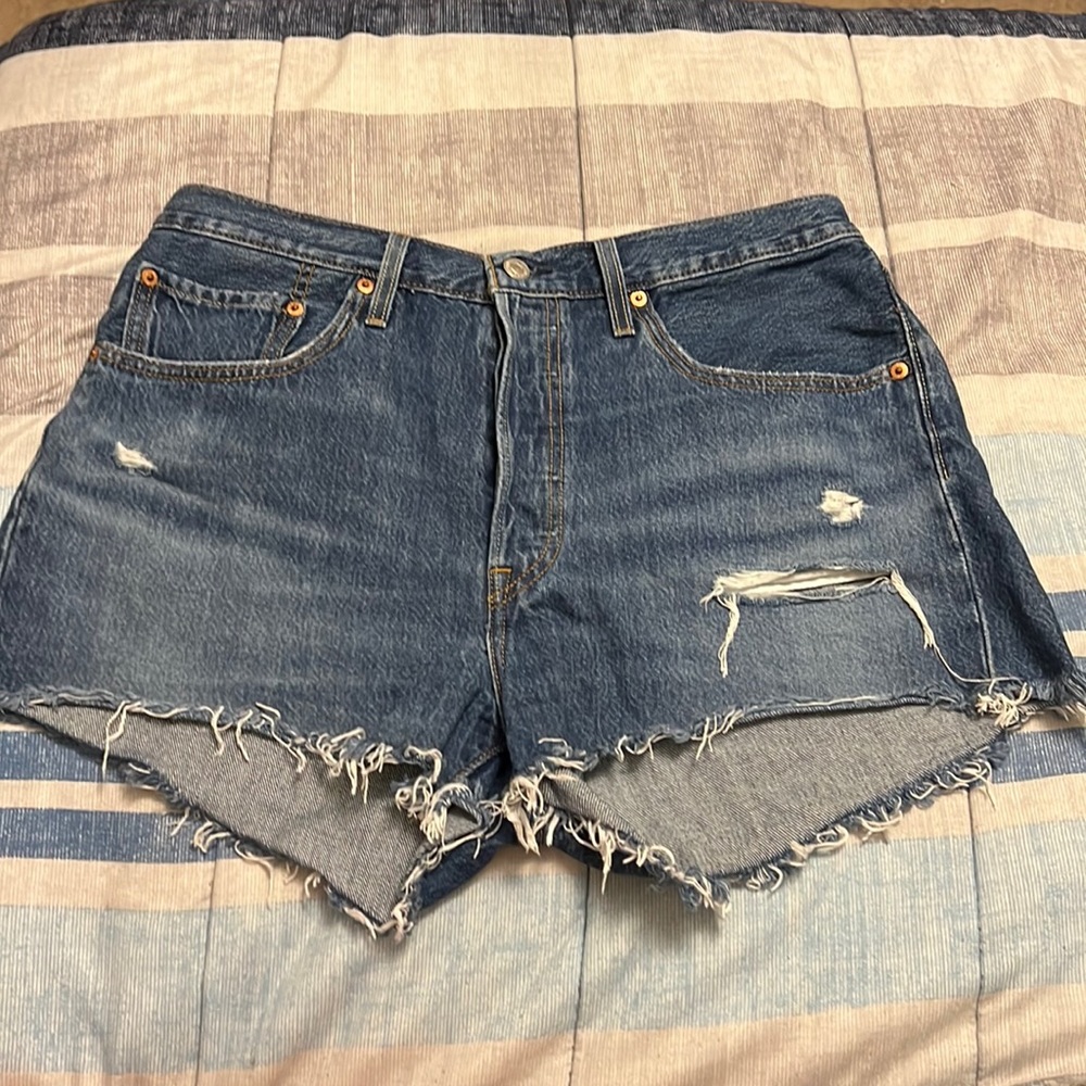 Levi 501 Distressed shorts! Very gently used only worn once or twice!